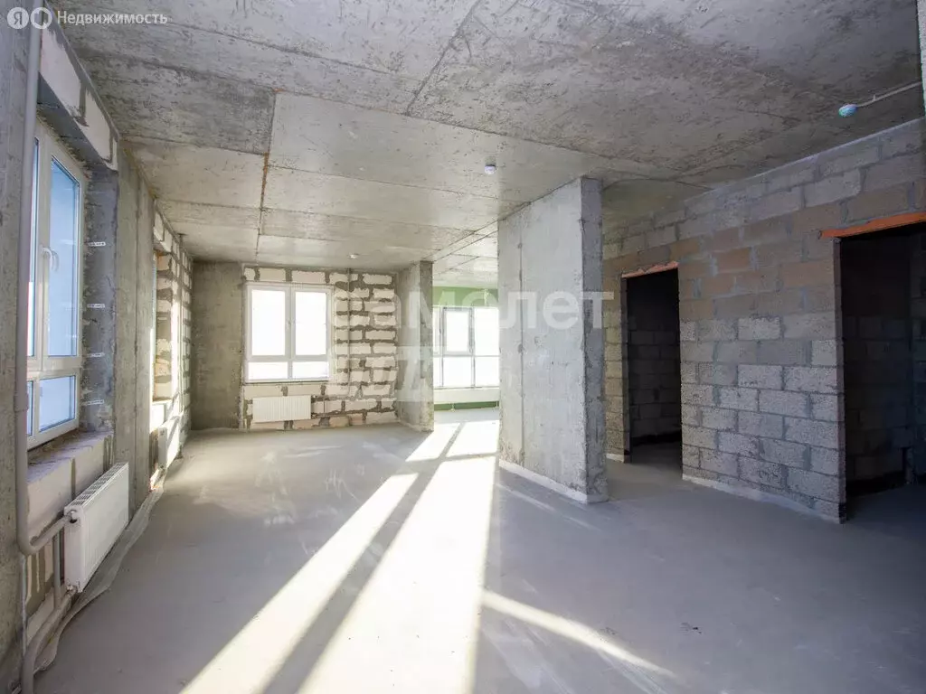 3-комнатная квартира: Ульяновск, улица Аблукова, 14 (63.5 м) - Фото 1