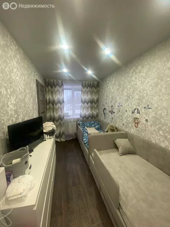 2-комнатная квартира: Дзержинск, улица Революции, 19 (42.7 м) - Фото 1