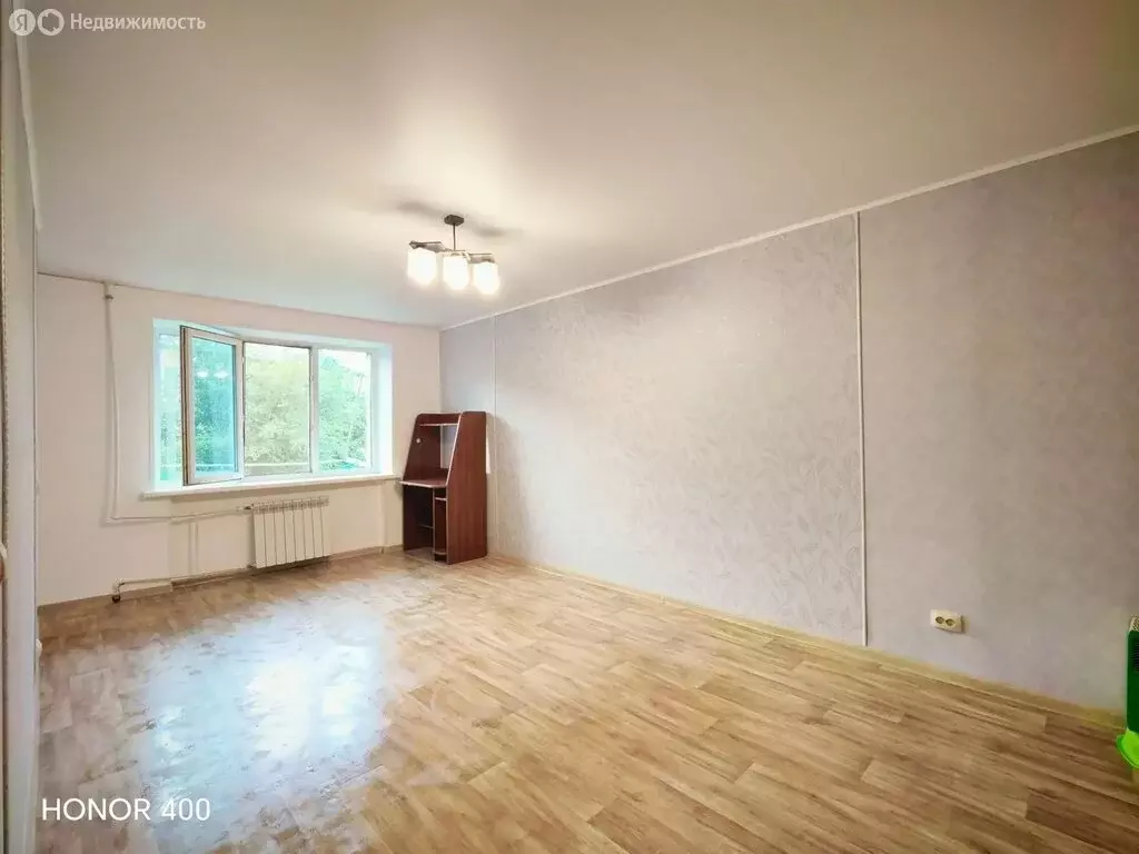 1-комнатная квартира: Артём, улица Ватутина, 8 (30 м) - Фото 2