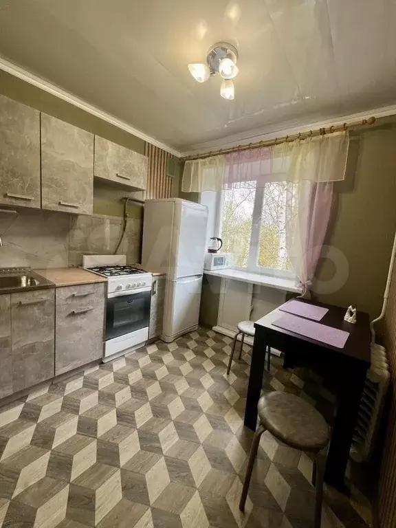 1-к. квартира, 31,1 м, 5/5 эт. - Фото 0