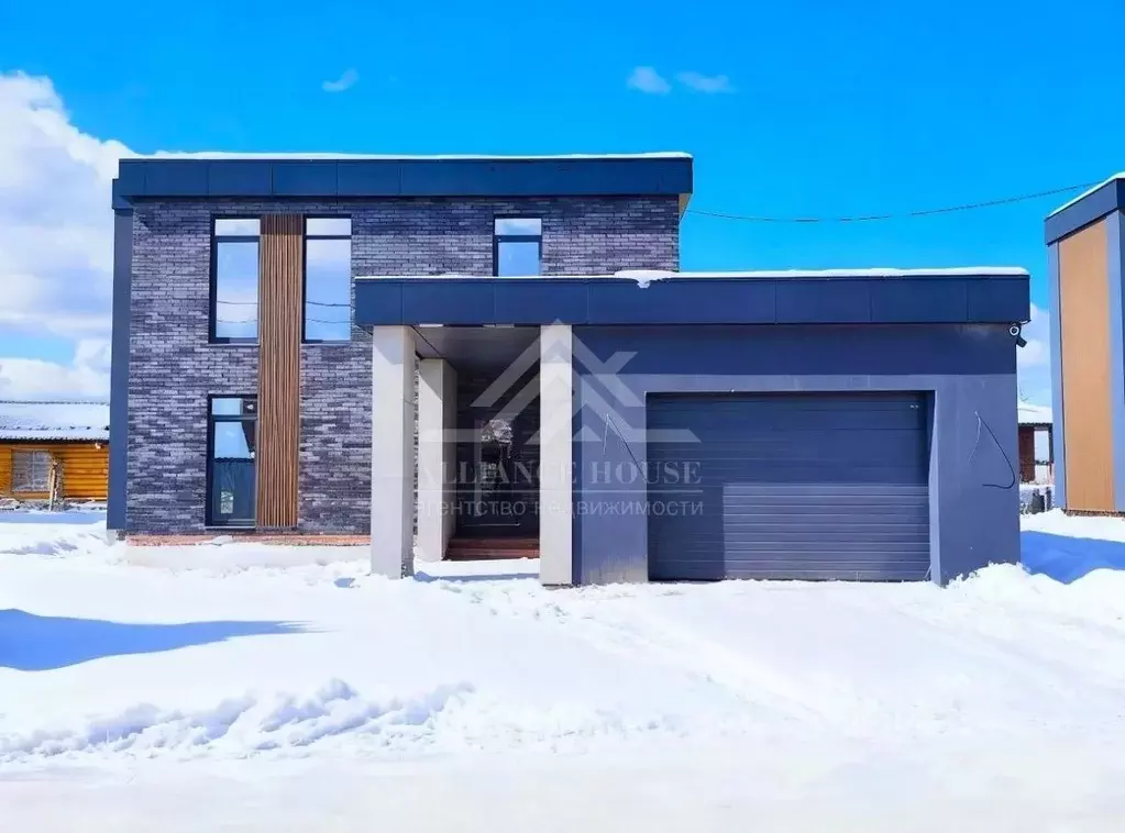 Дом в Татарстан, Казань ул. Манзара, 70 (235 м) - Фото 2