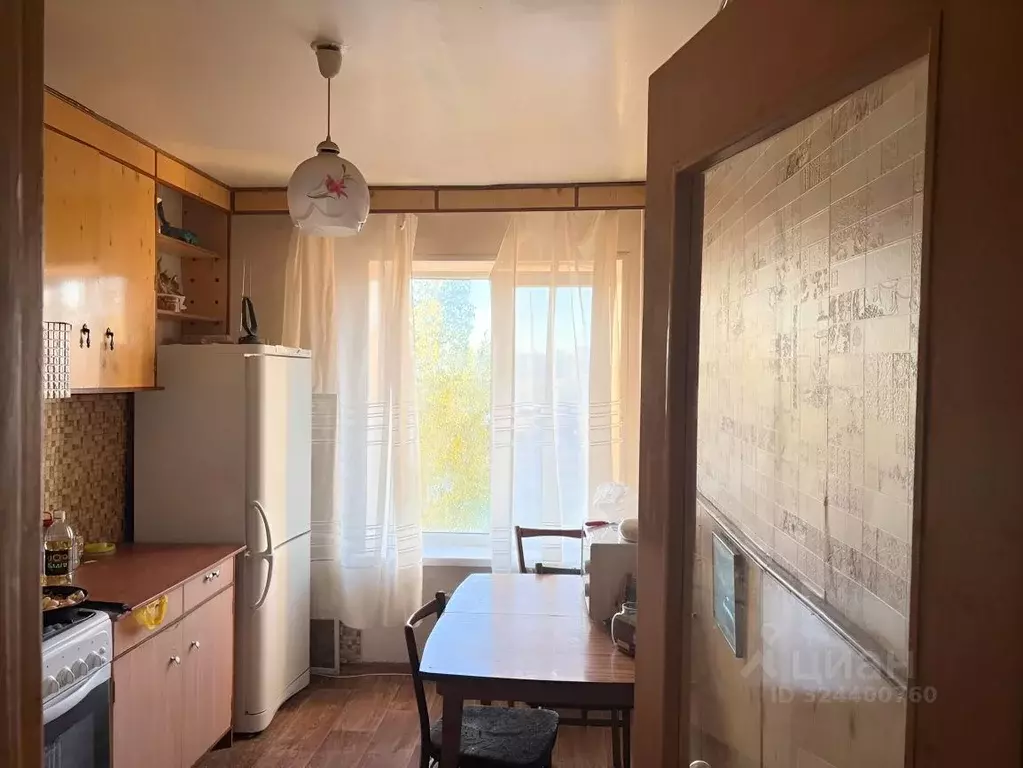 3-к кв. Ростовская область, Волгодонск ул. Энтузиастов, 40 (64.0 м) - Фото 1