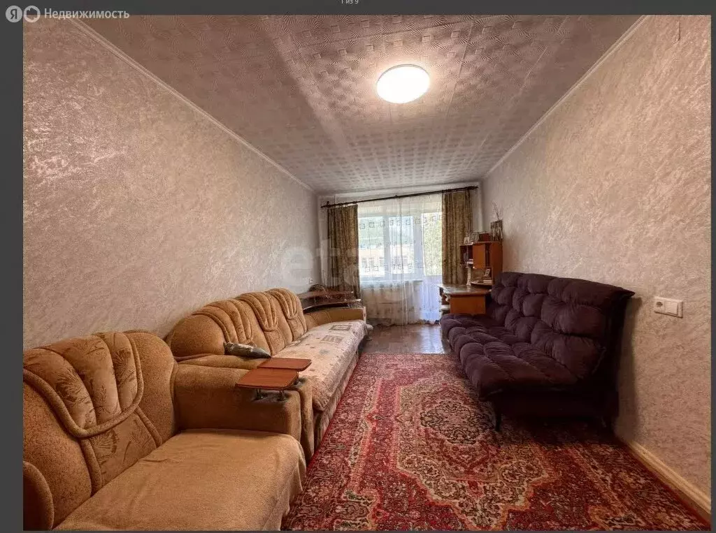1-комнатная квартира: Междуреченск, улица Пушкина, 29 (32 м) - Фото 0