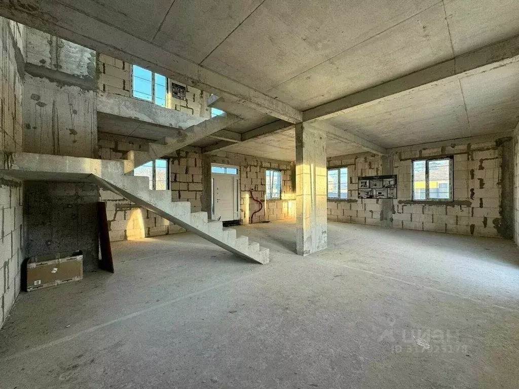 Дом в Крым, Симферопольский район, Трудовское с/пос, Династия кп  (165 ... - Фото 0