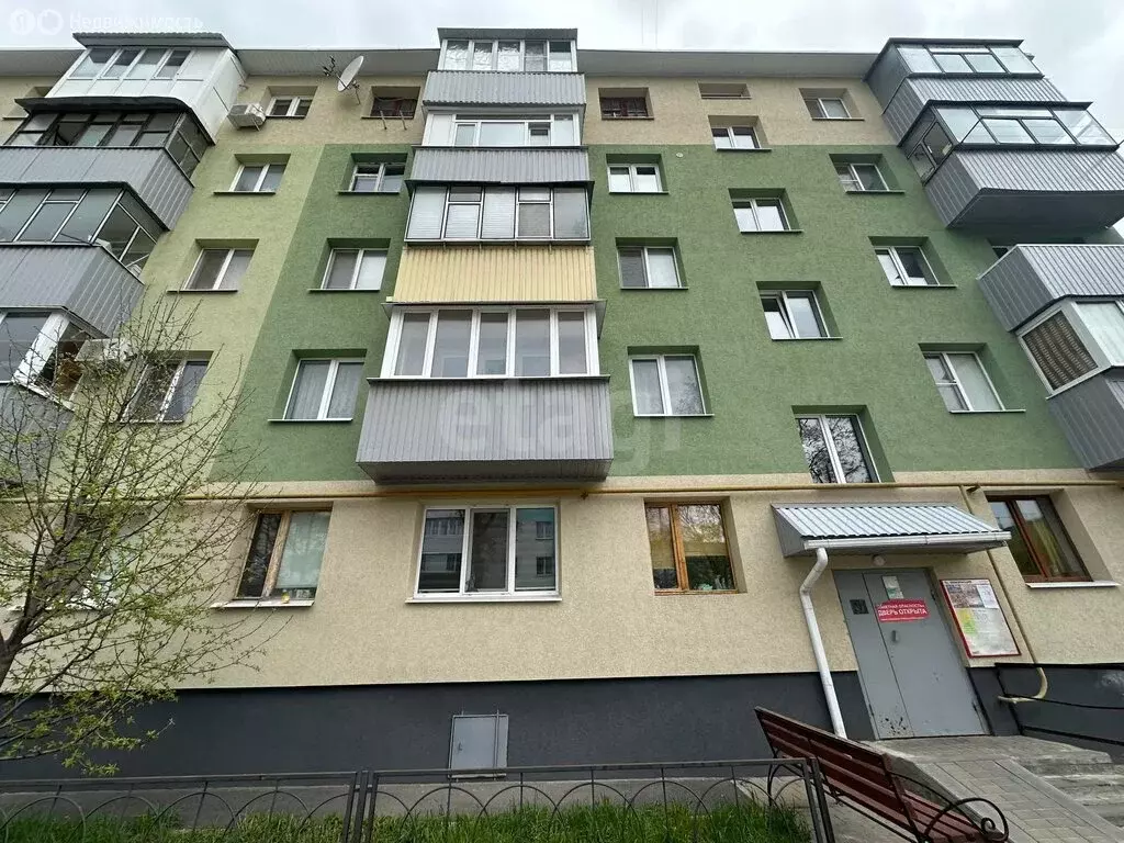 2-комнатная квартира: Белгород, Садовая улица, 65 (51 м) - Фото 1