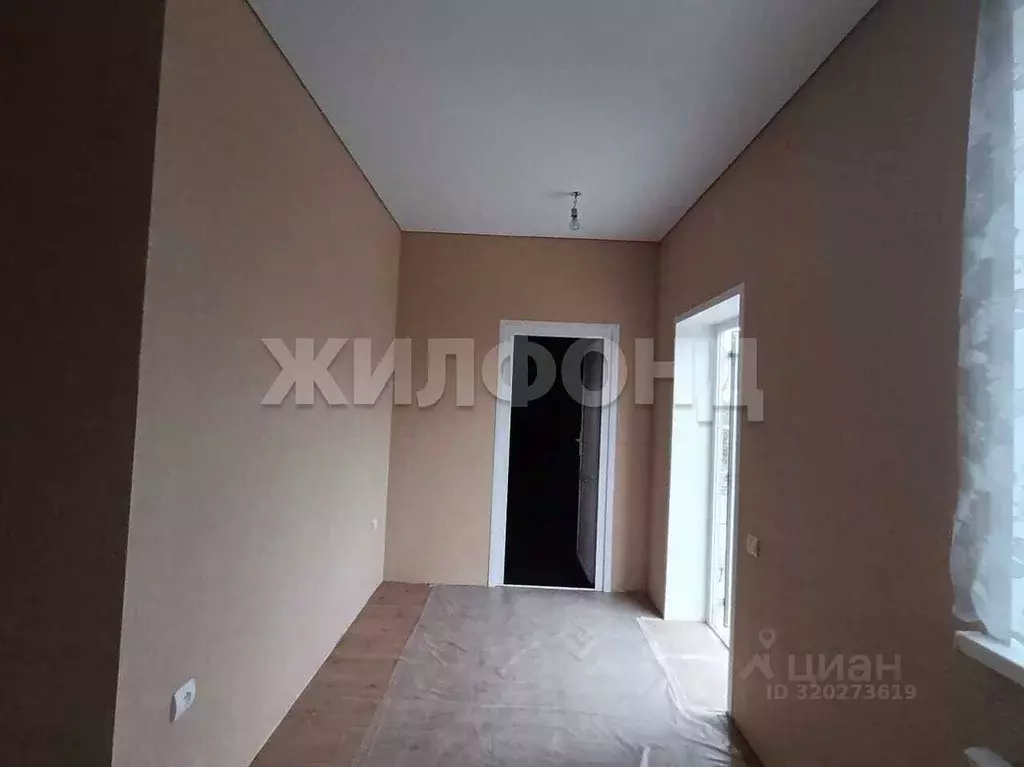 Дом в Хакасия, Усть-Абаканский район, д. Чапаево ул. Совхозная (140 м) - Фото 1