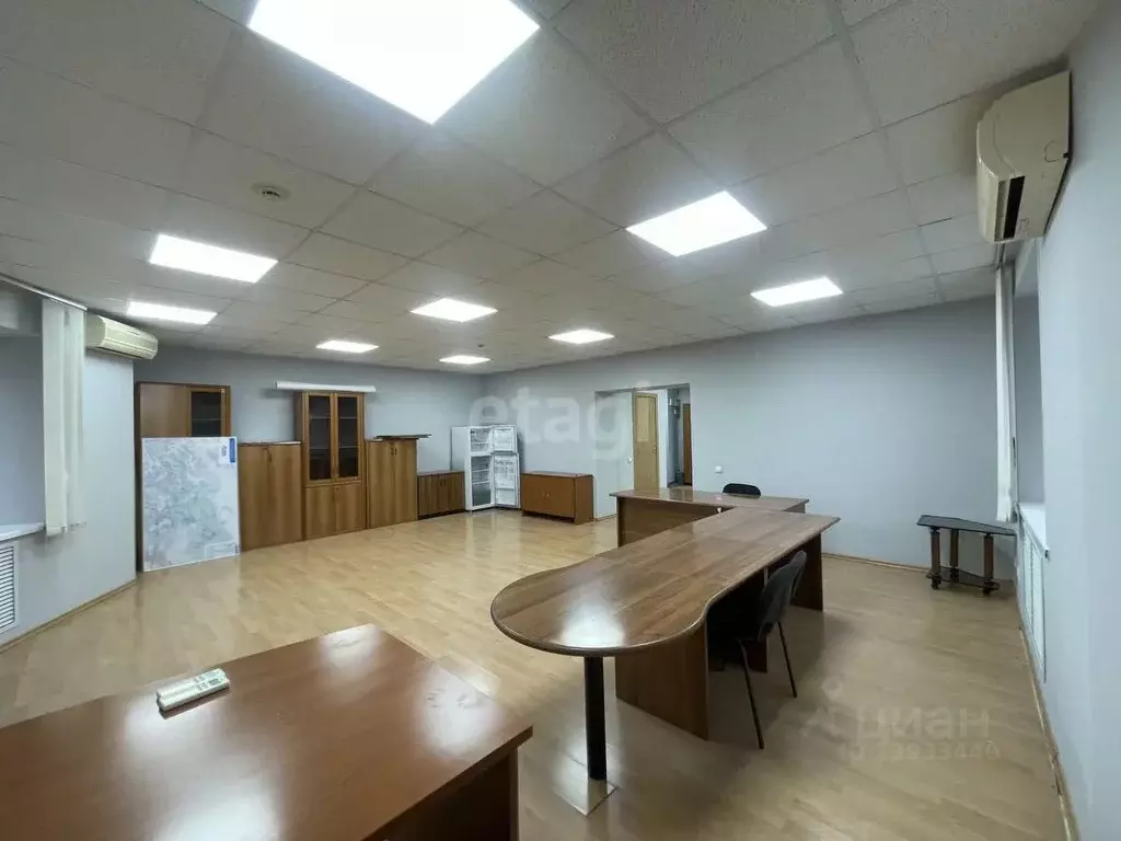 Офис в Тюменская область, Тюмень ул. Красина, 7А (164 м) - Фото 1