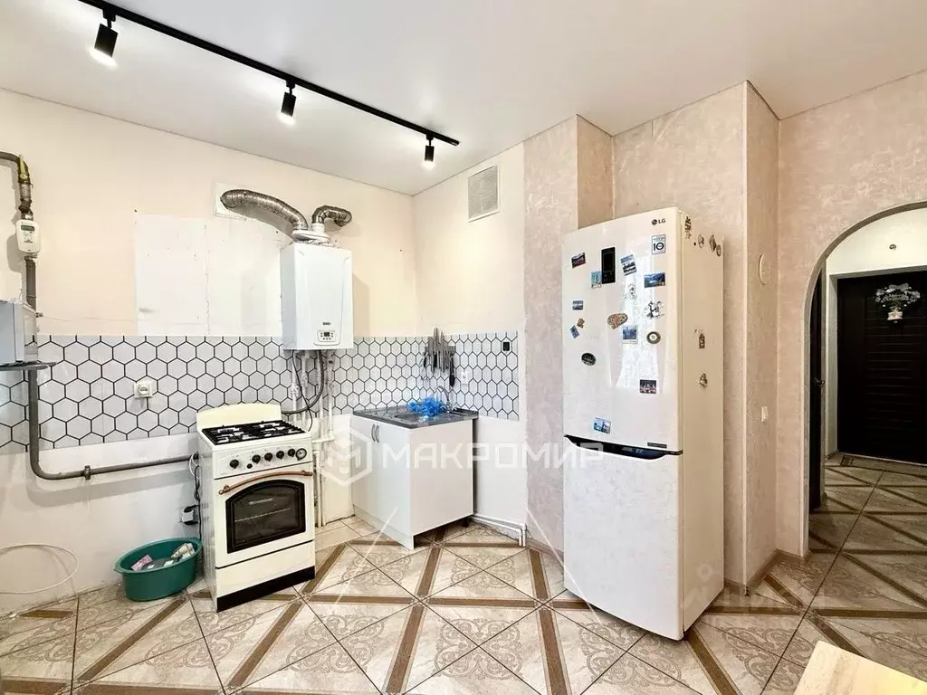 1-к кв. Брянская область, Брянский район, Снежское с/пос, пос. ... - Фото 2