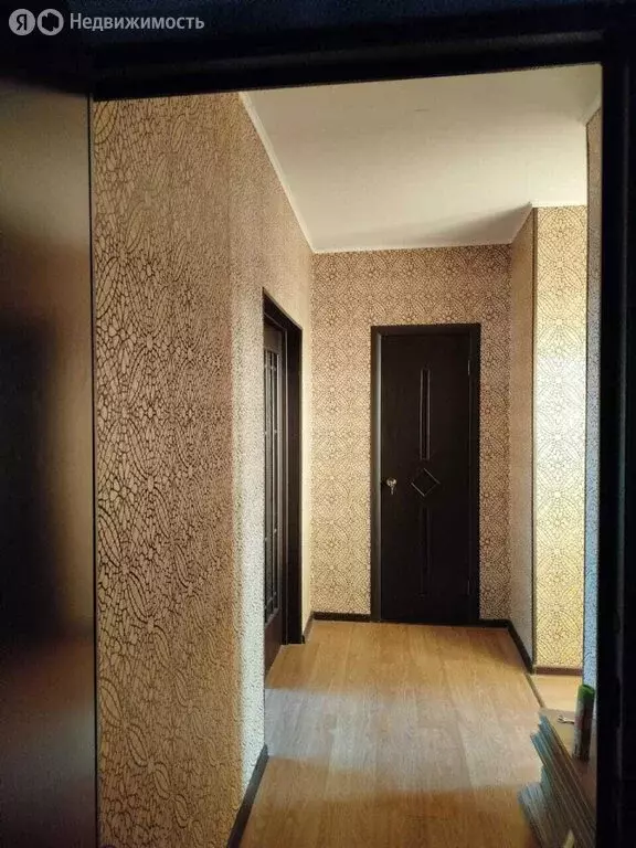 1-комнатная квартира: Нижний Тагил, улица Космонавтов, 12 (35.4 м) - Фото 2