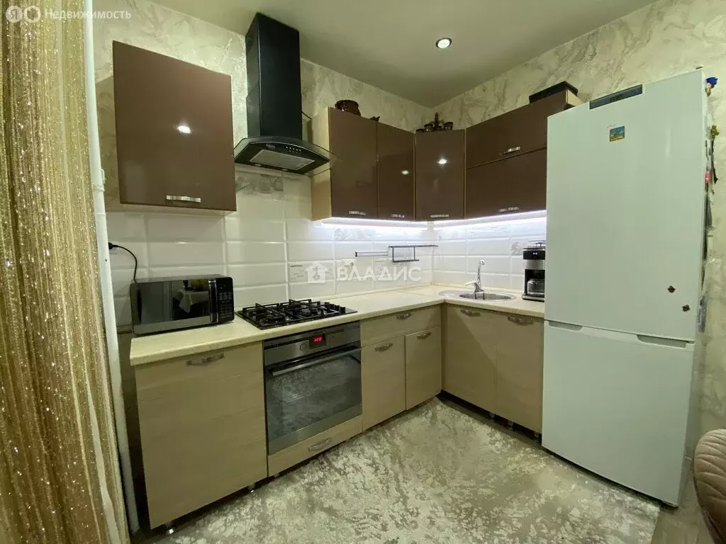 2-комнатная квартира: Засечное, Светлая улица, 11 (49 м) - Фото 1