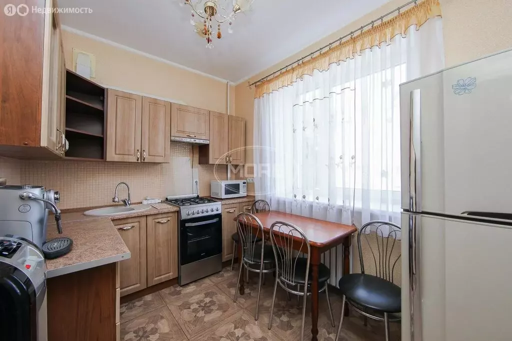 2-комнатная квартира: Зеленоградск, 1-й Железнодорожный переулок, 10А ... - Фото 1