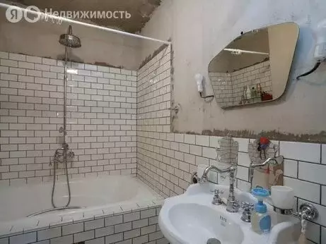 1-комнатная квартира: Иркутск, улица Касьянова, 4 (40 м) - Фото 1