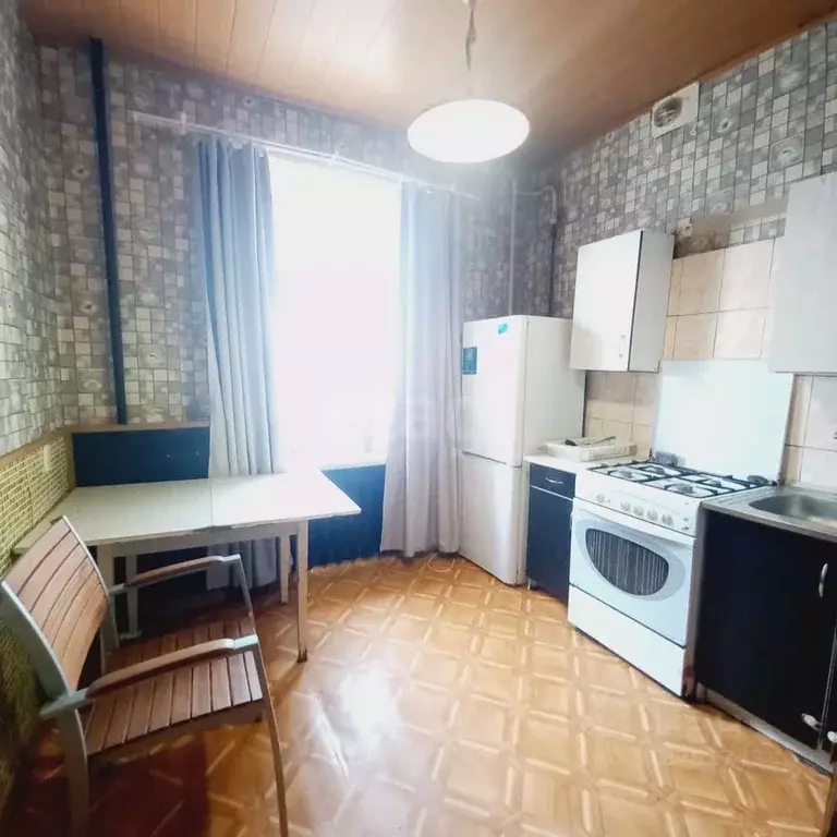 2-к кв. Калужская область, Калуга ул. Суворова, 118 (55.9 м) - Фото 0