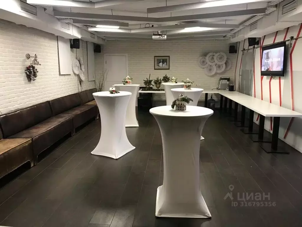 Офис в Москва ул. Земляной Вал, 68/18С5 (500 м) - Фото 0