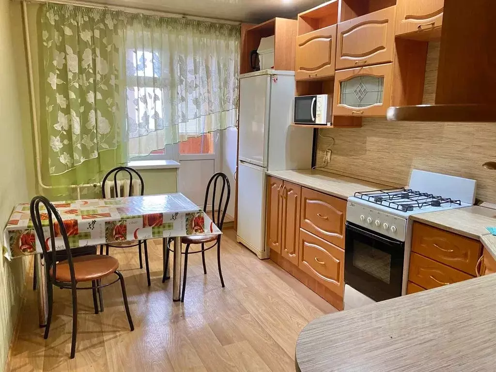 3-к кв. Башкортостан, Стерлитамак ул. Артема, 151 (80.0 м) - Фото 0