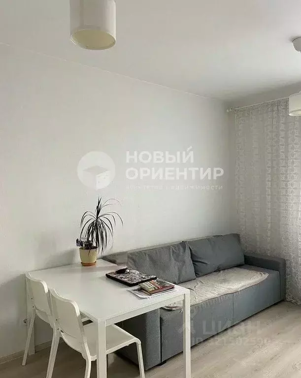 Студия Свердловская область, Екатеринбург ул. 40-летия Комсомола, 2Д ... - Фото 1