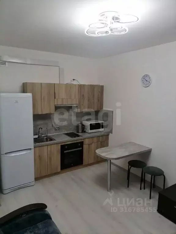 1-к кв. Санкт-Петербург ул. Верхне-Каменская, 9к1 (33.0 м) - Фото 0