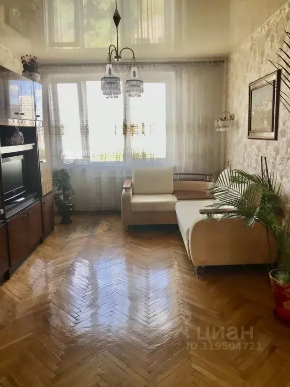 3-к кв. Москва Дегунинская ул., 15 (63.5 м) - Фото 0