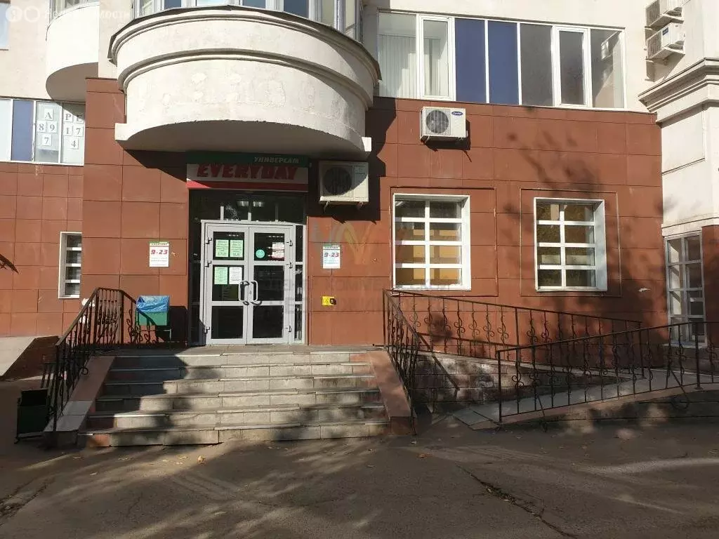 Помещение свободного назначения (151 м) - Фото 1