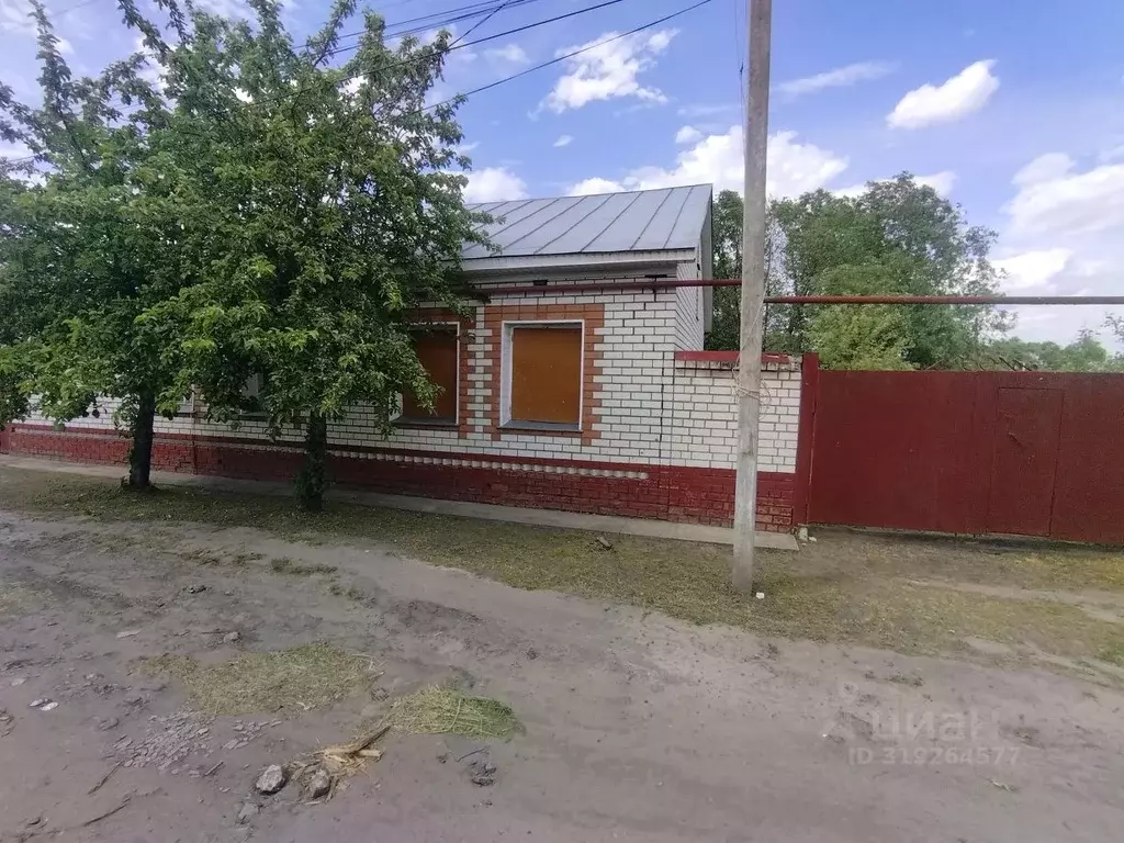 Дом в Воронежская область, Борисоглебск ул. Яблочкова (100 м) - Фото 0