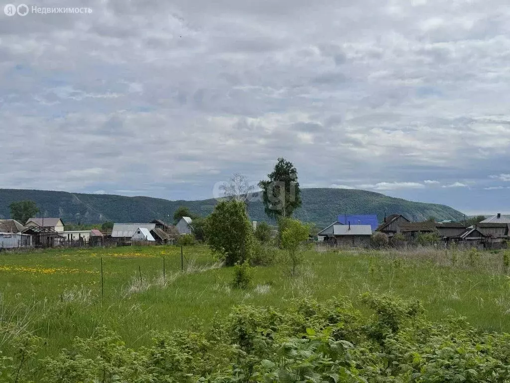 Участок в село Толбазы, Тихая улица (10.1 м) - Фото 0