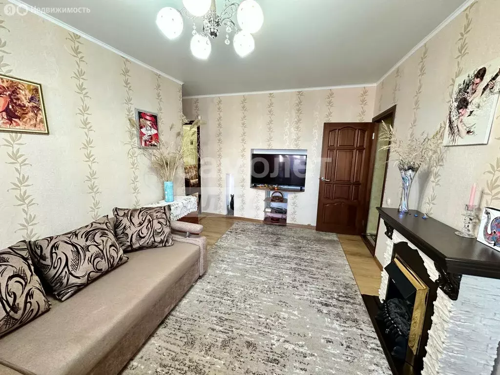 3-комнатная квартира: Тихорецк, Октябрьская улица, 6 (55.3 м) - Фото 2