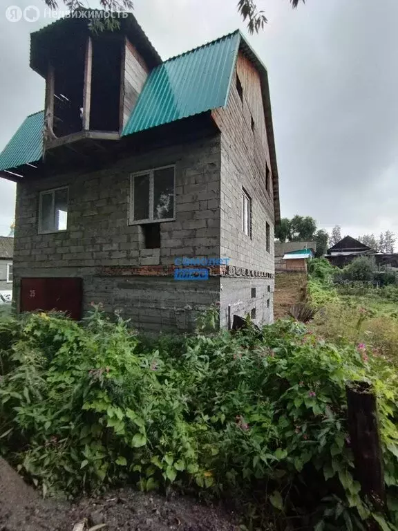 Дом в Бийск, улица Революции, 155 (182.5 м) - Фото 0