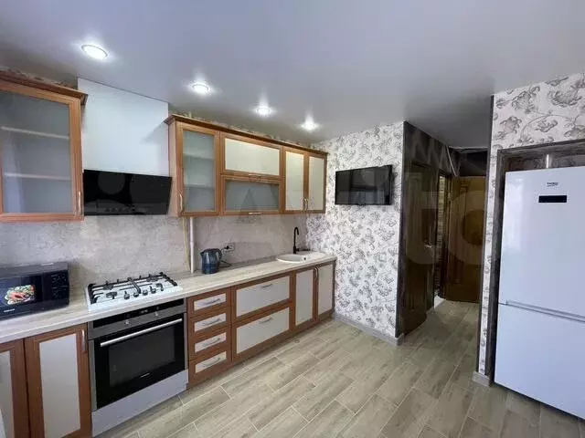 3-к. квартира, 70 м, 5/9 эт. - Фото 0
