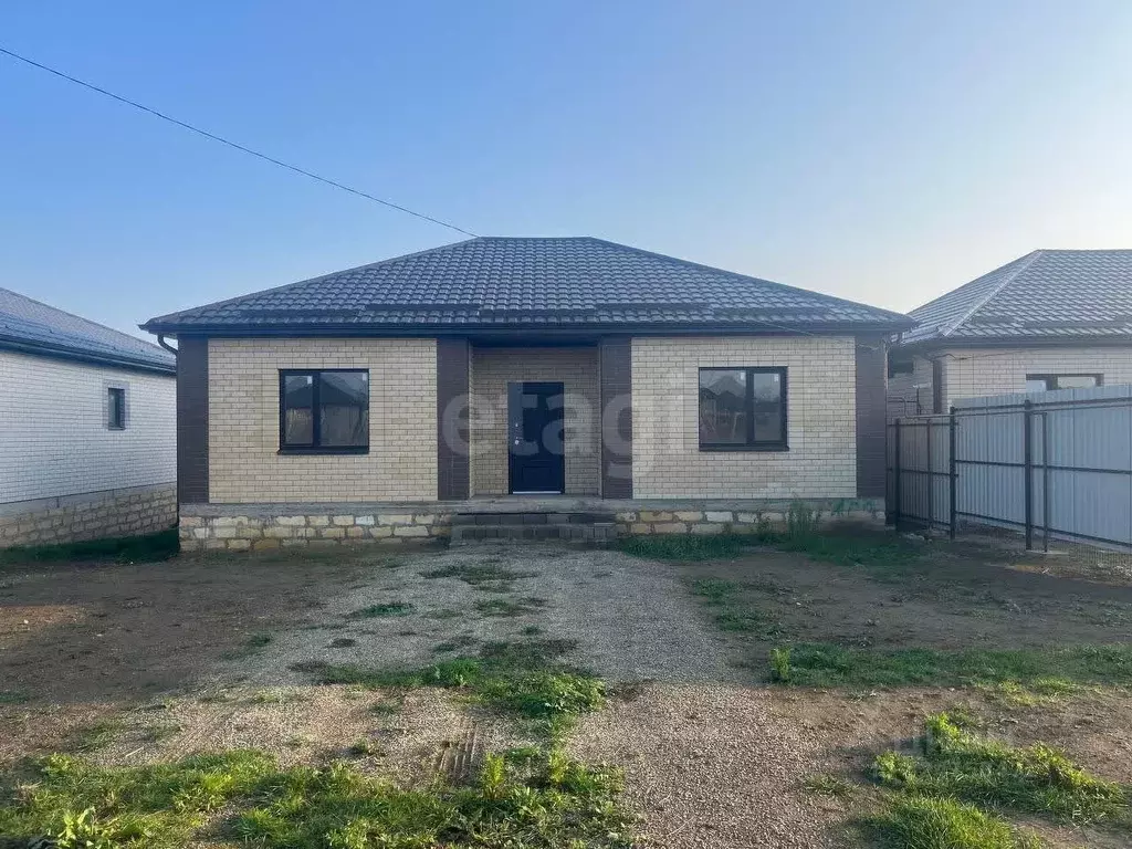 Дом в Ставропольский край, Михайловск Шпаковский район, ул. Николая ... - Фото 1