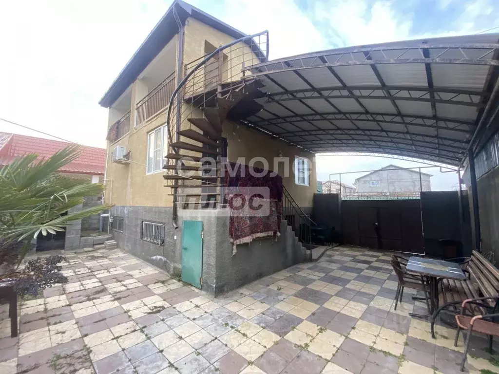 Дом в Дагестан, Дербентский район, с. Хазар Центральная ул., 11 (120 ... - Фото 1