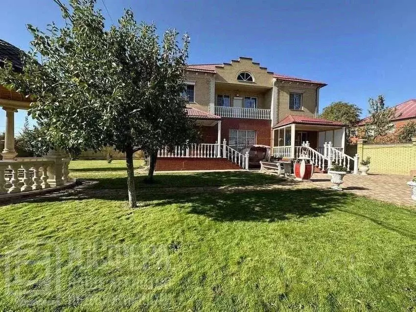 Дом в Волгоградская область, Волгоград Ингульская ул., 7 (342 м) - Фото 1