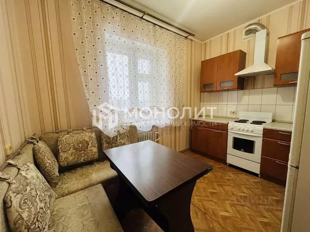 1-к кв. Белгородская область, Старый Оскол Макаренко мкр, 39 (39.0 м) - Фото 1