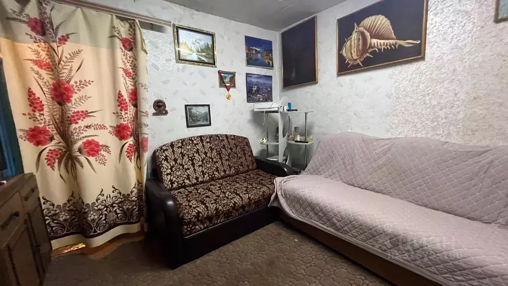 Дом в Краснодарский край, Лабинск Революционная ул. (49 м) - Фото 0