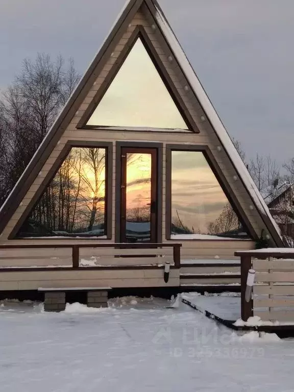 Дом в Карелия, Олонецкое городское поселение, д. Капшойла  (38 м) - Фото 1