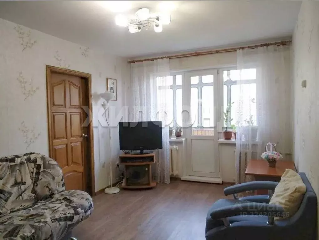 2-к кв. Новосибирская область, Новосибирск Народная ул., 43 (47.3 м) - Фото 2