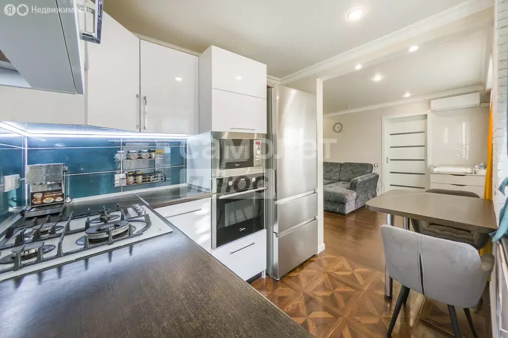 2-комнатная квартира: Екатеринбург, улица Сулимова, 61 (46 м) - Фото 2