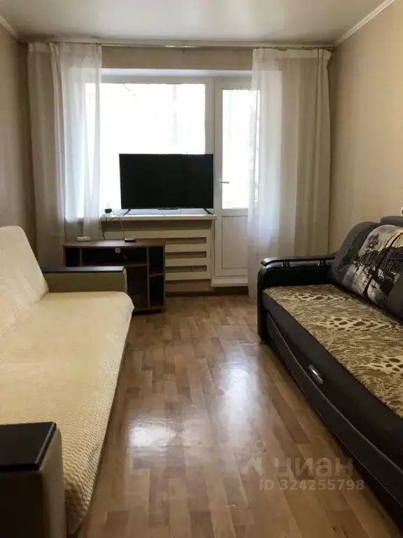 1-к кв. Саратовская область, Саратов Топольчанская ул., 1а (33.0 м) - Фото 1