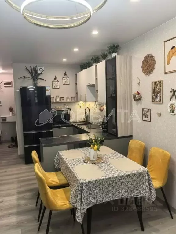 3-к кв. Тюменская область, Тюмень ул. Анатолия Клиндюка, 3 (81.2 м) - Фото 1