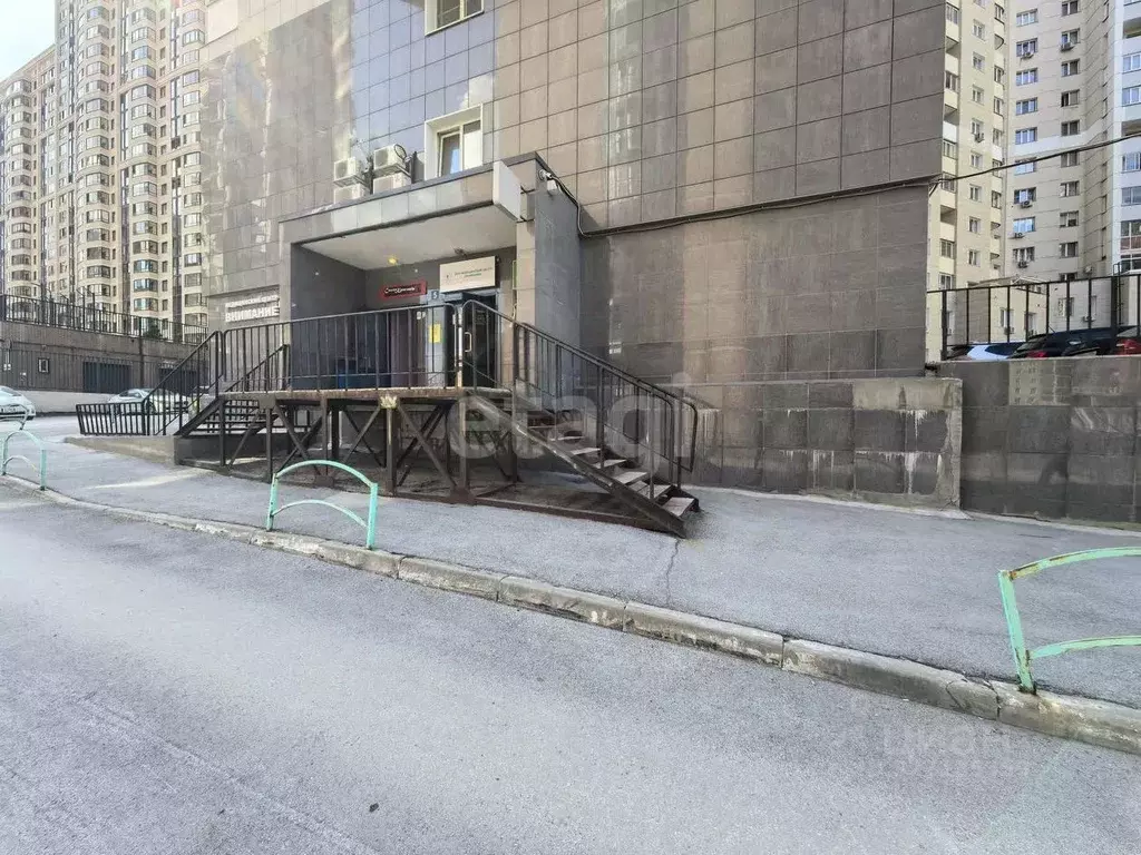 Офис в Новосибирская область, Новосибирск ул. Дуси Ковальчук, 250 (297 ... - Фото 1
