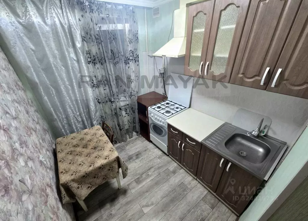 1-к кв. Адыгея, Майкоп Железнодорожная ул., 166/2 (30.4 м) - Фото 1