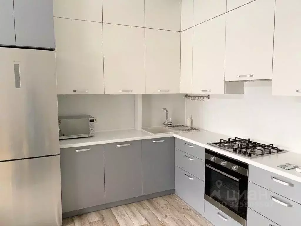 1-к кв. Крым, Симферополь ул. Битакская, 17 (50.0 м) - Фото 2