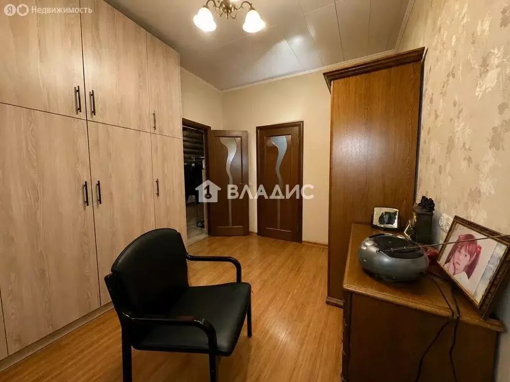 Дом в Павловск, улица Александра Матросова (264 м) - Фото 2