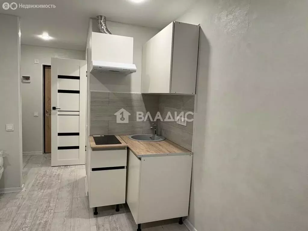 Квартира-студия: Нижний Новгород, улица Шорина, 14 (15 м) - Фото 1