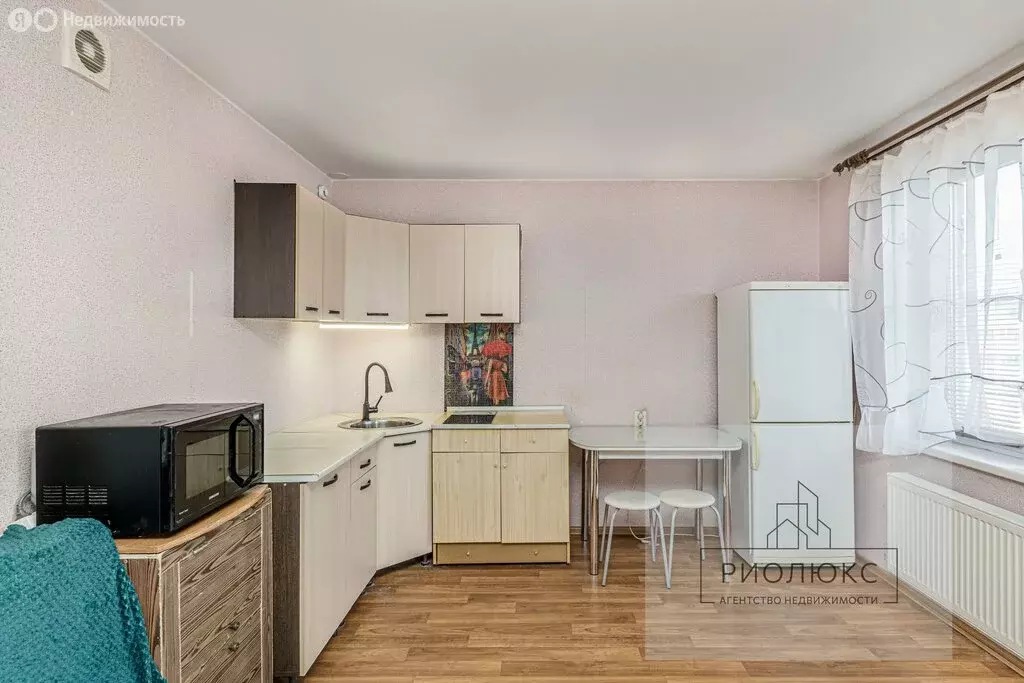 Квартира-студия: посёлок Западный, микрорайон Просторы, Просторная ... - Фото 2