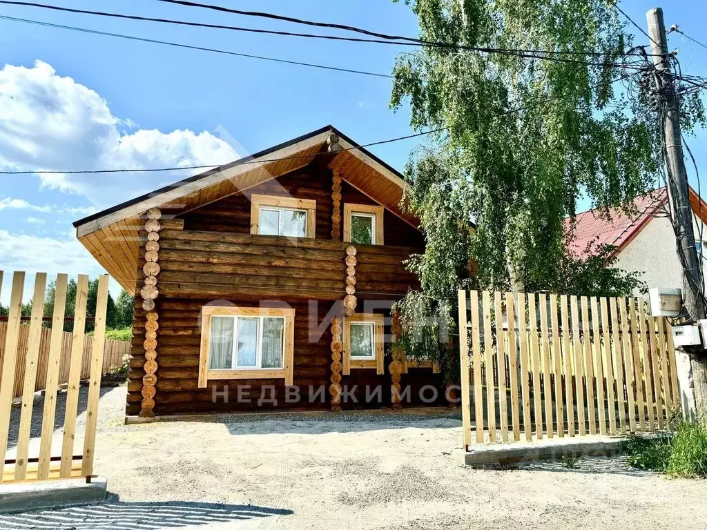 Дом в Свердловская область, Среднеуральск ул. Бахтеева (129 м) - Фото 0