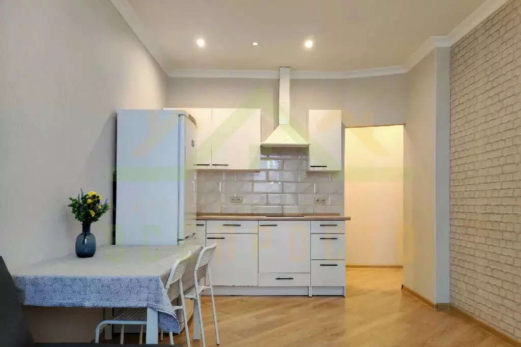 Продается 1-комнатная квартира - Фото 1