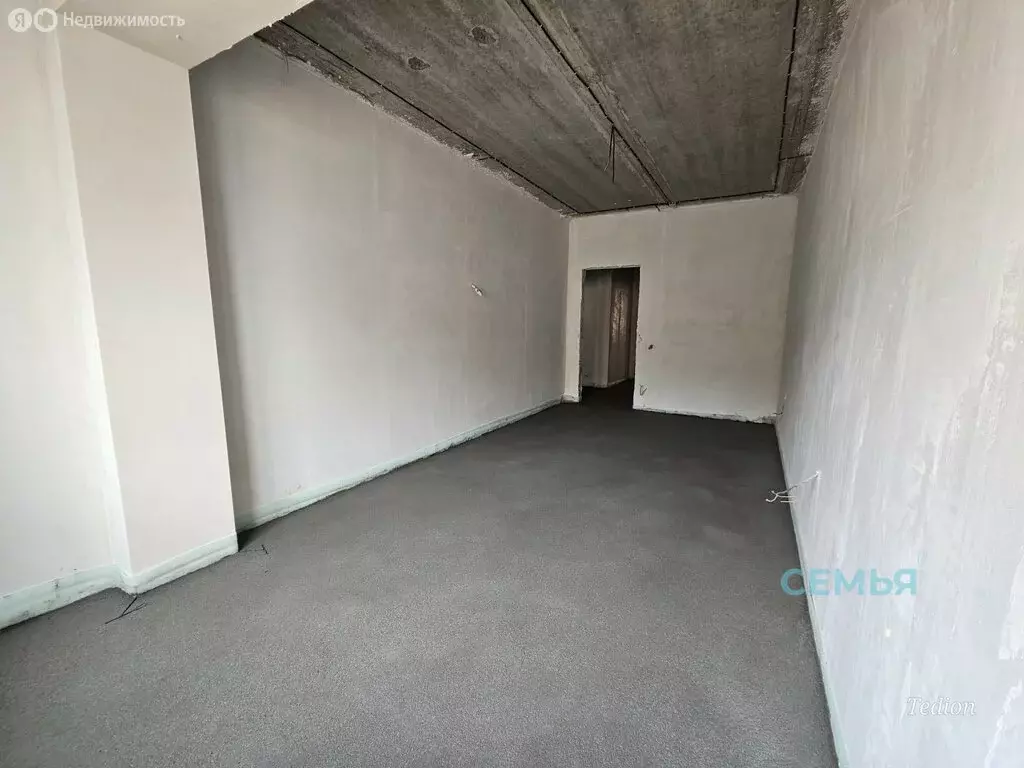 2-комнатная квартира: Владикавказ, улица Зураба Магкаева, 83к6 (72 м) - Фото 1