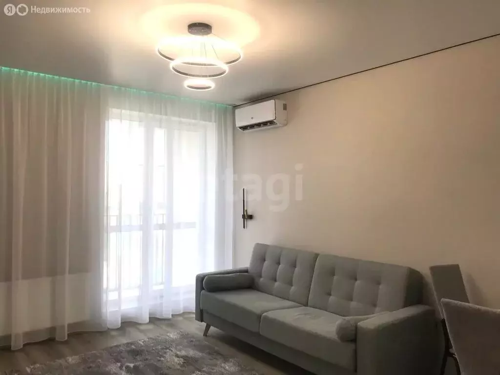 2-комнатная квартира: Волгоград, улица Репина, 72 (46 м) - Фото 1