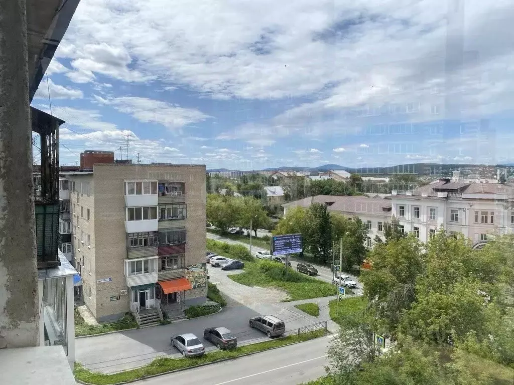 2-к кв. Челябинская область, Миасс ул. Романенко, 9 (45.8 м) - Фото 0