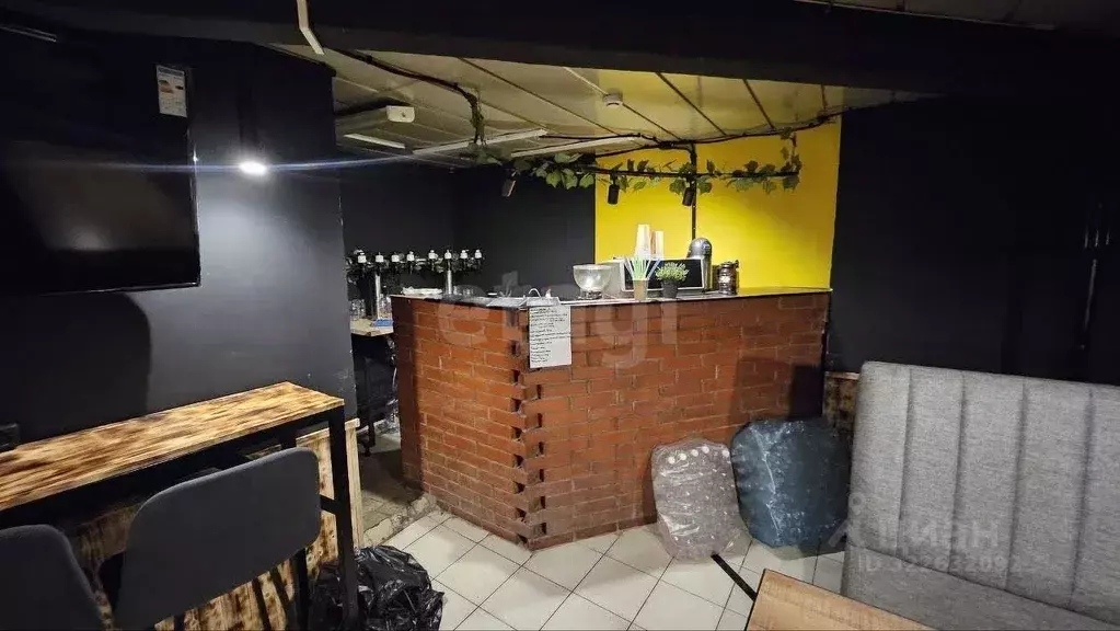 Помещение свободного назначения в Удмуртия, Ижевск ул. Карла Маркса, ... - Фото 1